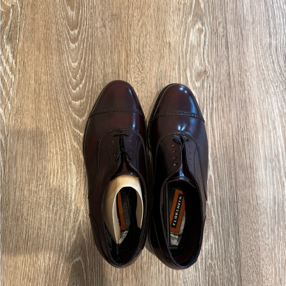 Florsheim Men’s Burgundy Leather Cap-Toe Oxford